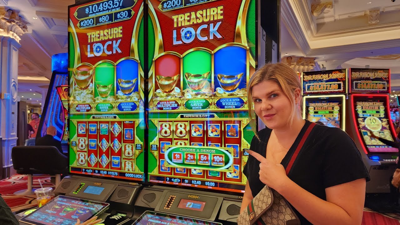 Reel Reflections: Casino Slot Machine Mirrors of Fortune