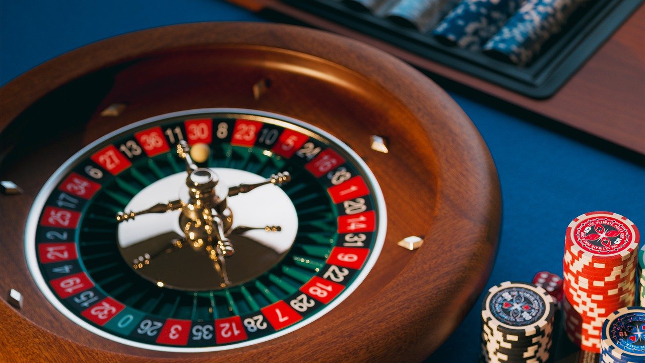 Uniting Skill and Luck: Online Casino Success Stories