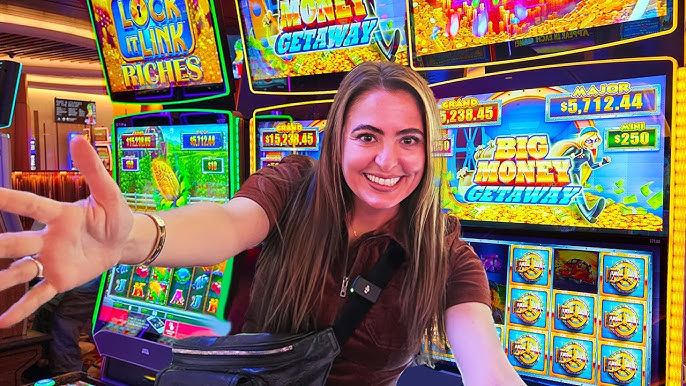 The World of Slot Games: A Journey Through Spins, Reels, and Big Wins