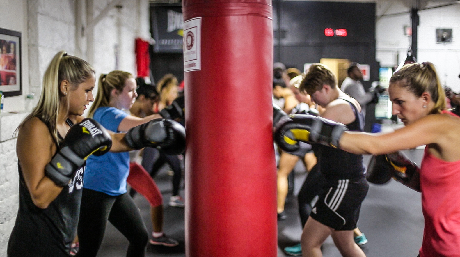 The Evolution of Boxing Centers: From Training Grounds to Community Hubs